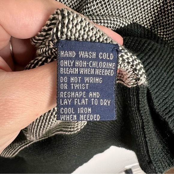 Polo Golf Mens Size Large Silk Cotton Black White Knit Sweater Vest V Neck - Picture 8 of 11